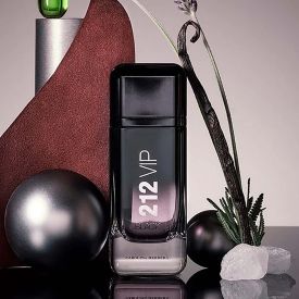 212 VIP Black by Carolina Herrera 3.4 Oz Eau de Parfum Spray for Men