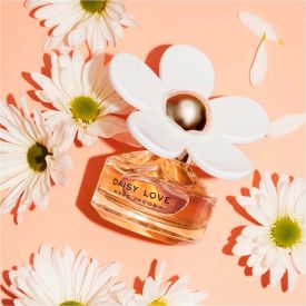 Daisy Love by Marc Jacobs 3.4 Oz Eau de Toilette Spray for Women